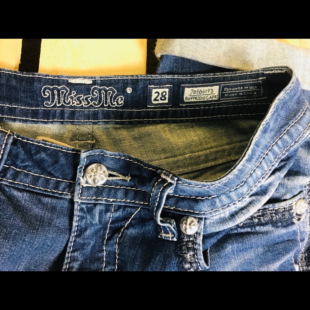 Miss Me women JB5660P3 Boyfriend Capri Jean Sz 28 - Picture 5 of 8